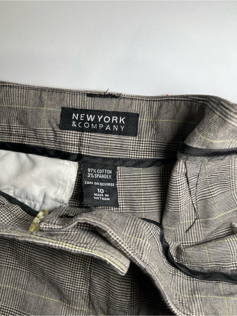 New York & Company Gray Plaid Dress Pants with Subtle Yellow Windowpane - Picture 4 of 4